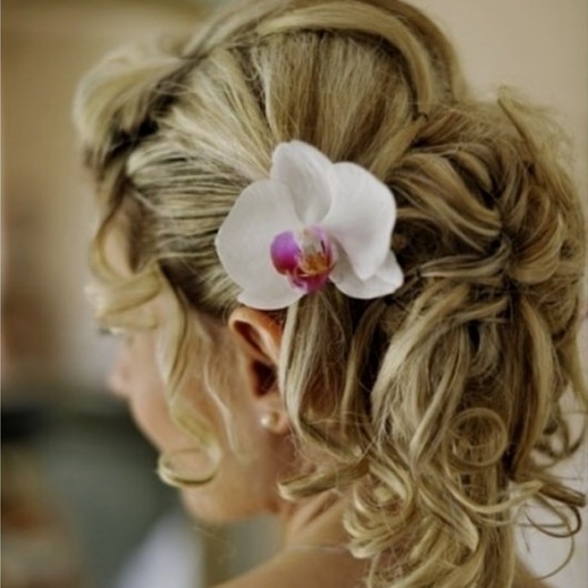 Orchidée, Coiffure de mariée